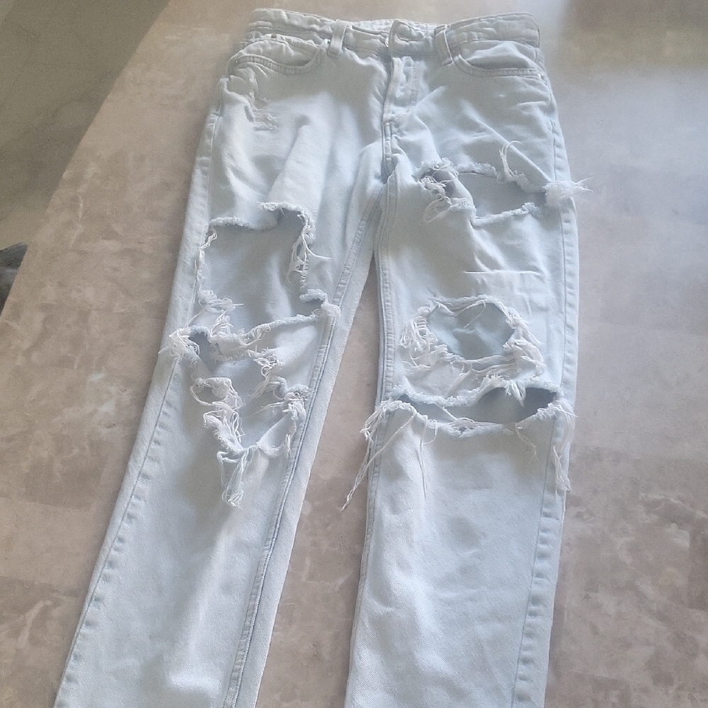 H&M Light Blue Ripped Skinny Jeans